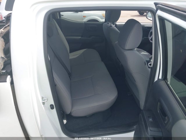 Toyota Tacoma Sr5