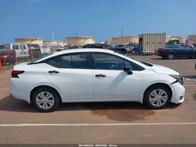 Nissan Versa 1.6 S