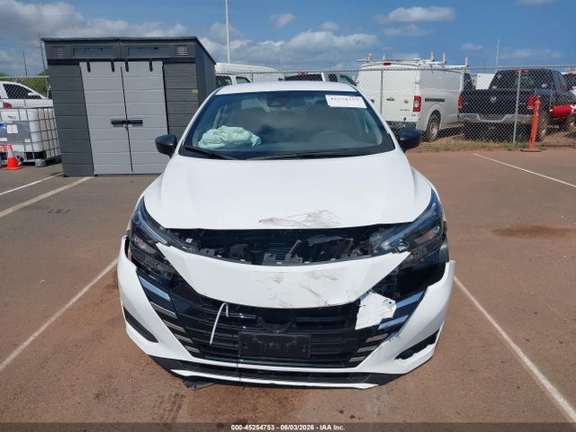 Nissan Versa 1.6 S