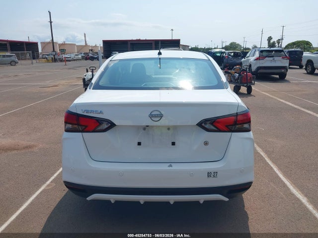 Nissan Versa 1.6 S