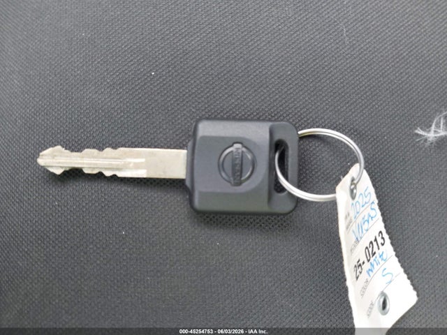 Nissan Versa 1.6 S