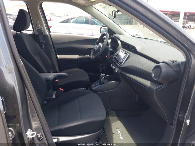 Nissan Kicks S Xtronic Cvt