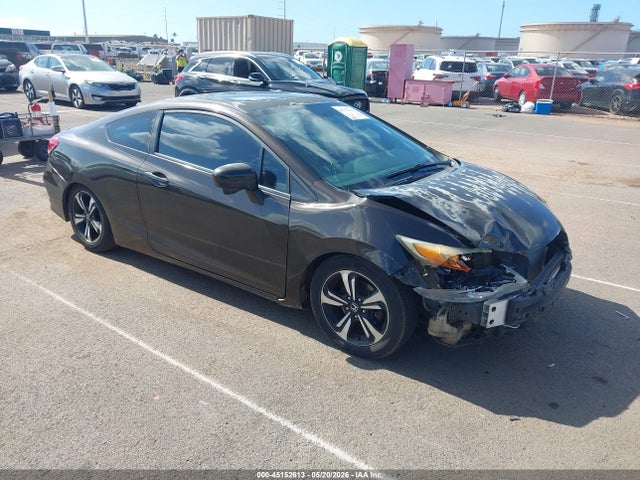 Salvage Honda Civic Image
