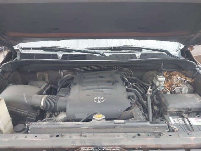 Toyota Tundra 1794 5.7l V8