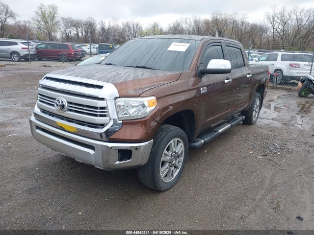 Toyota Tundra 1794 5.7l V8