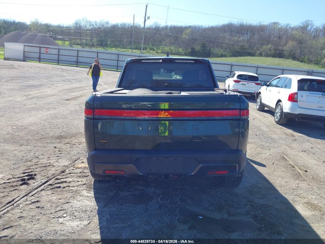 Rivian R1T