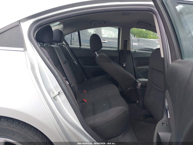Chevrolet Cruze 1lt Auto