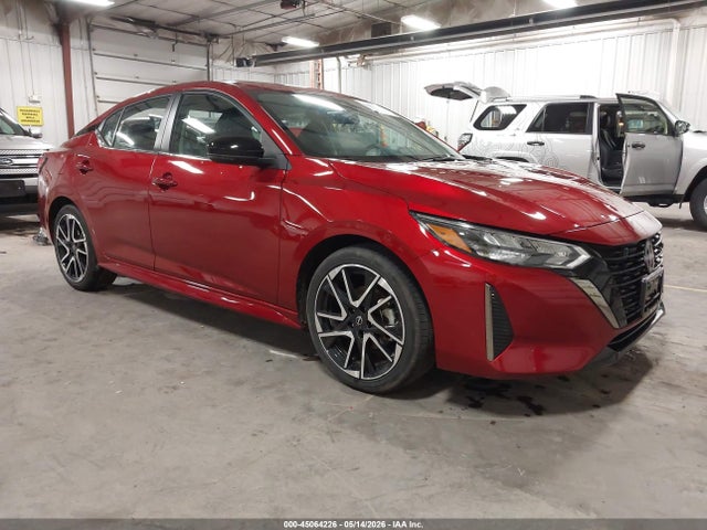 Salvage Nissan Sentra Image