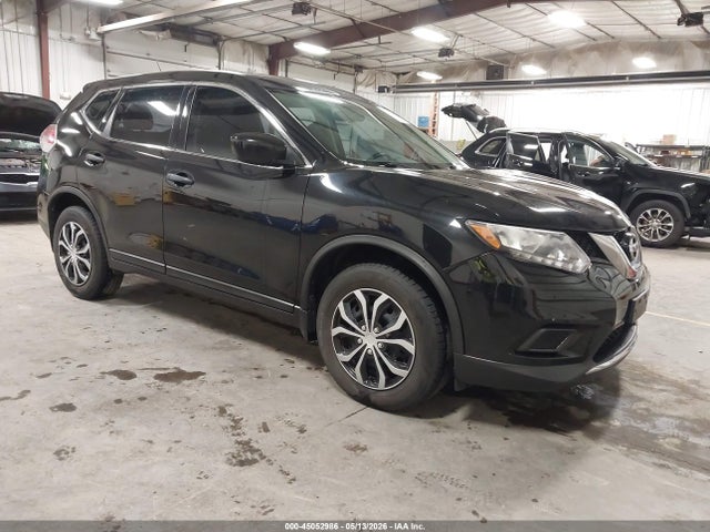 Salvage Nissan Rogue Image