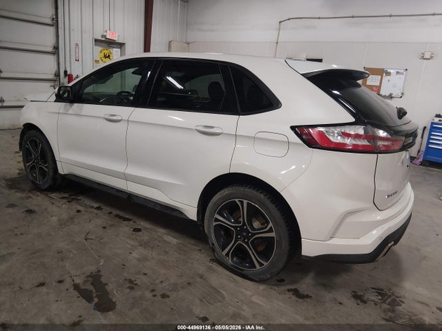 Ford Edge St