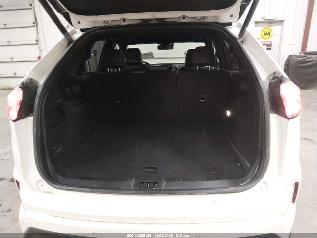 Ford Edge St