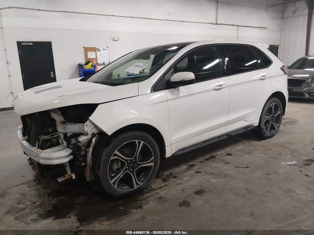 Ford Edge St
