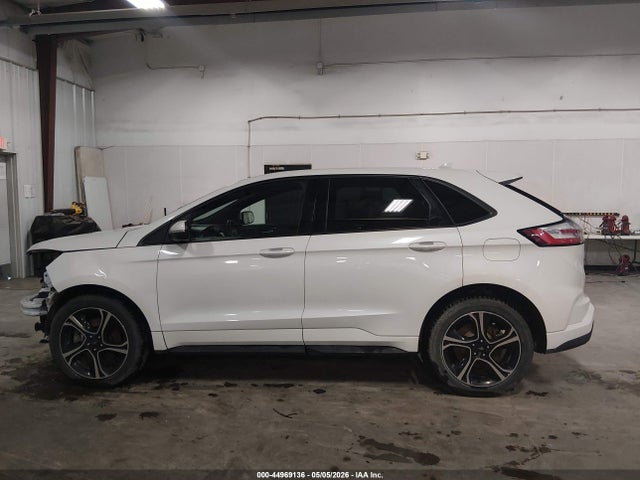 Ford Edge St