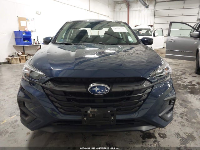Subaru Legacy Premium