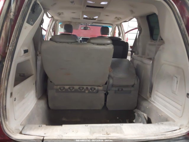 Chrysler Town & Country Touring