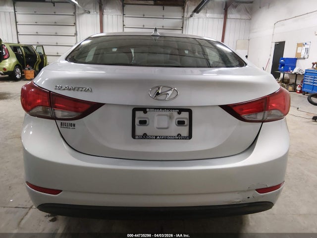 Hyundai ELANTRA Se