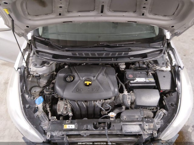 Hyundai ELANTRA Se