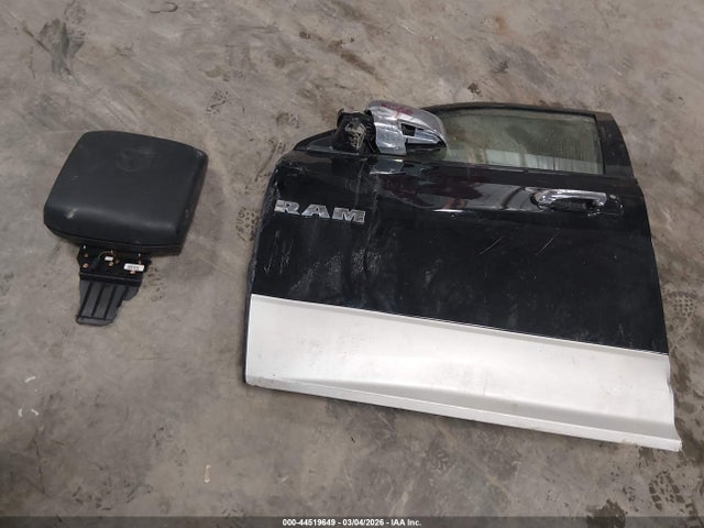 Dodge Ram 1500 Laramie