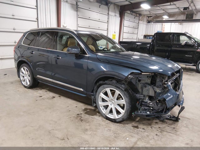 Salvage Volvo XC90 Image