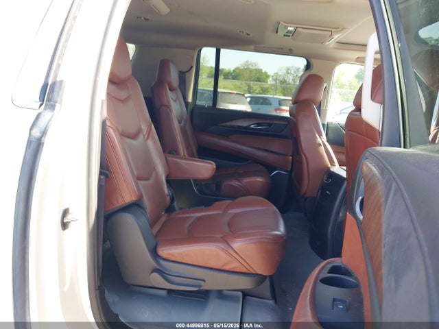 Cadillac Escalade Premium