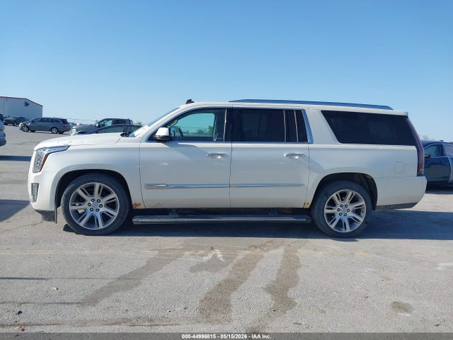 Cadillac Escalade Premium