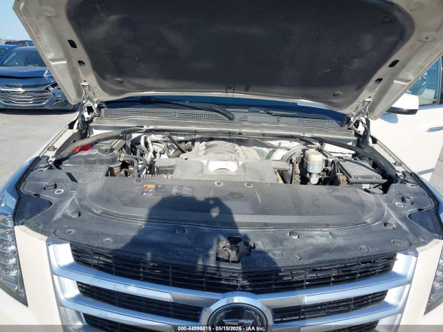 Cadillac Escalade Premium