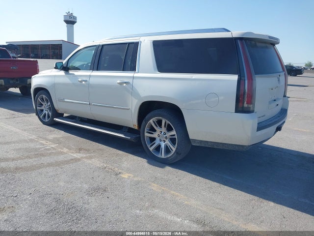Cadillac Escalade Premium