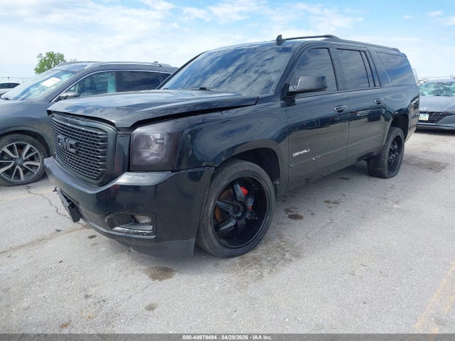 GMC Yukon Denali