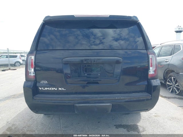 GMC Yukon Denali