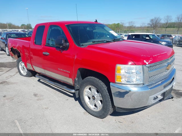 Salvage Chevrolet Silverado 1500 Image