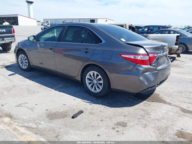 Toyota Camry Le