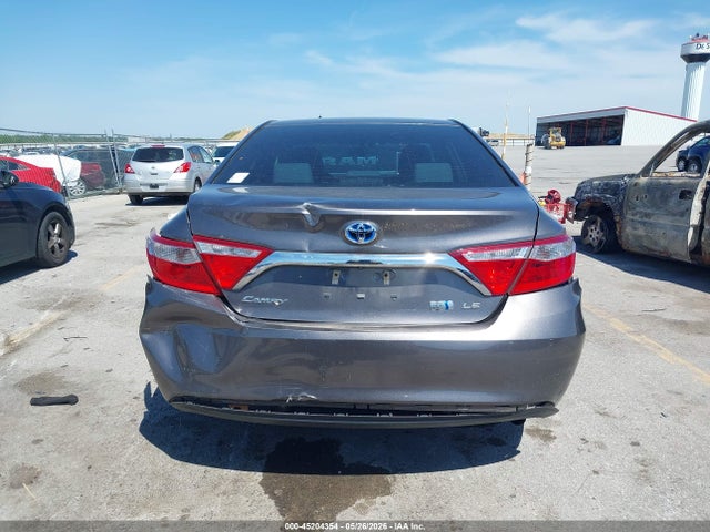 Toyota Camry Le
