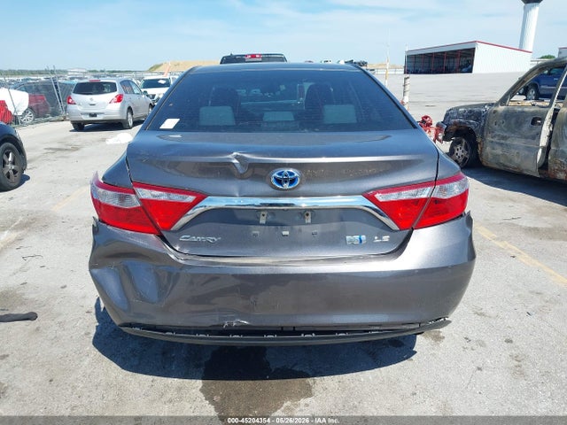 Toyota Camry Le