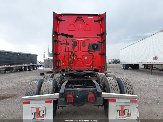 Freightliner Cascadia 125