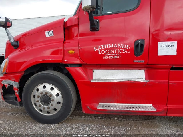 Freightliner Cascadia 125