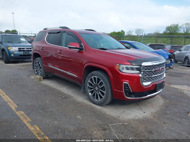 Salvage GMC Acadia Image