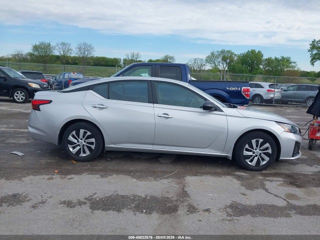 Nissan Altima S Fwd
