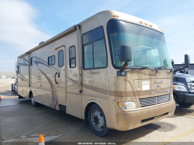 Salvage Workhorse Custom Chassis Motorhome Chassis Image
