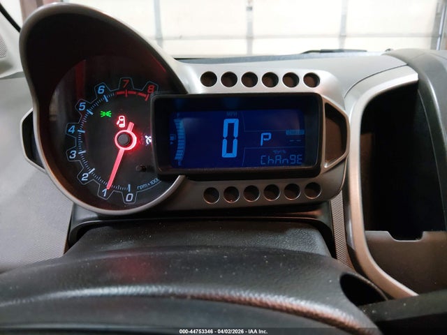 Chevrolet Sonic Lt Auto