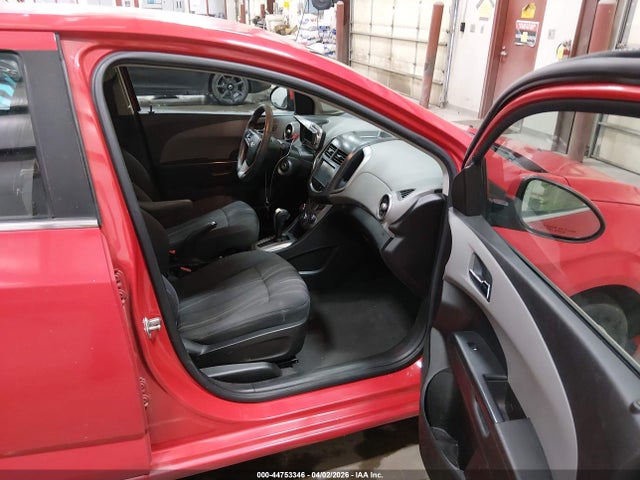 Chevrolet Sonic Lt Auto