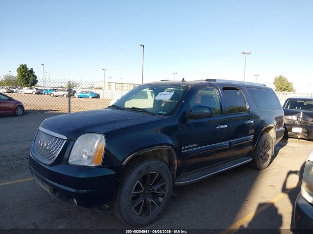 GMC Yukon Denali