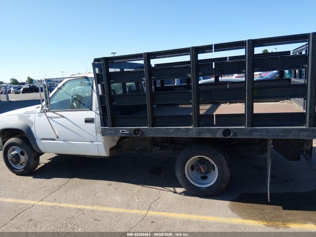 General Motors Sierra 3500 Chassis Classic Sl