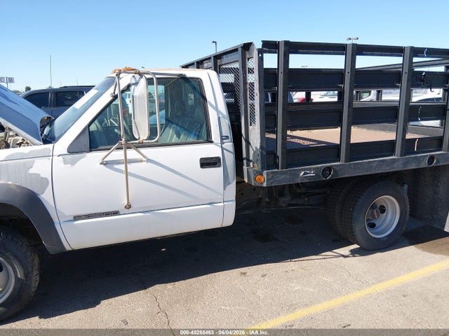 General Motors Sierra 3500 Chassis Classic Sl