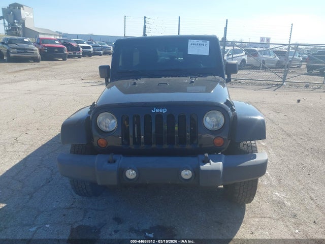 Jeep Wrangler Sahara