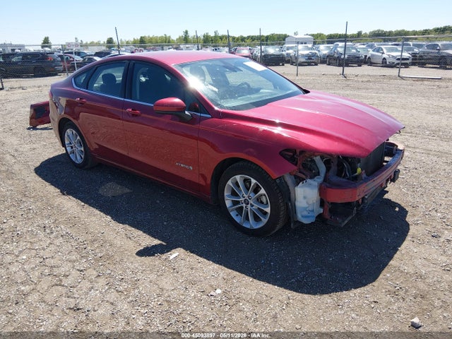 Salvage Ford Fusion Image