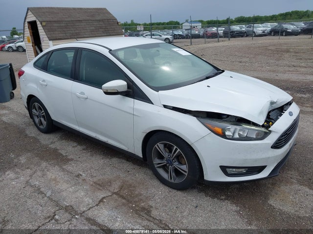 Salvage Ford Focus Image