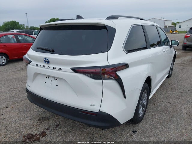 Toyota Sienna Le
