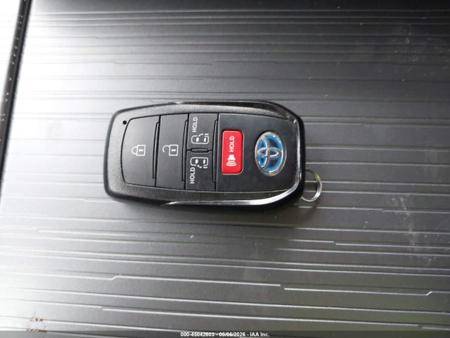 Toyota Sienna Le