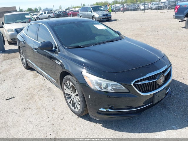 Salvage Buick LaCrosse Image