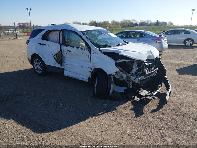Salvage Chevrolet Equinox Image